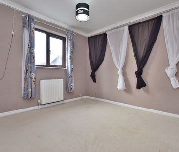 4 bedroom detached house to rent, - Photo 6