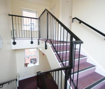 2 bedroom apartment to rent - Photo 6