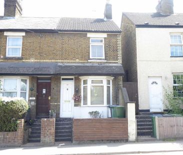 2 bedroom end of terrace house to rent - Photo 3