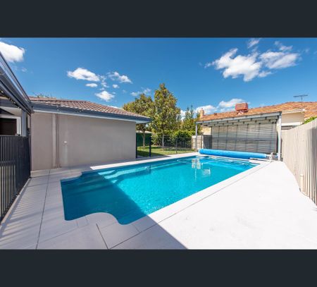 26 Currajong Road, Duncraig, WA 6023 - Photo 3