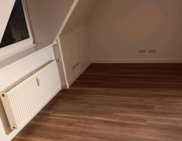 Kleine (ca 40qm) DG Wohnung Innenstadt - Foto 1