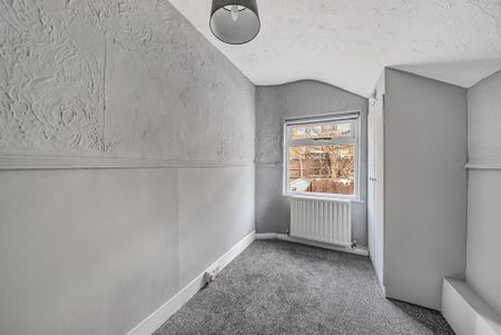 2 bedroom terraced house to rent - Photo 3