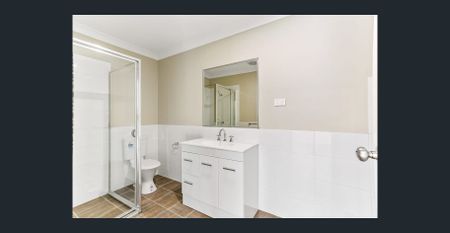 This 2 bedroom unit is immaculate and located close to the Hunter expressway - Photo 5