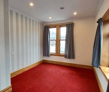 2-Bedroom Apartment - Photo 2