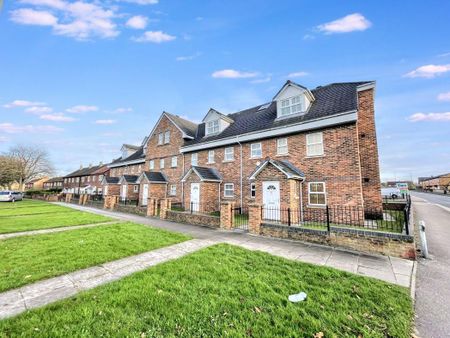 2 bed apartment to rent in NE31 - Photo 2