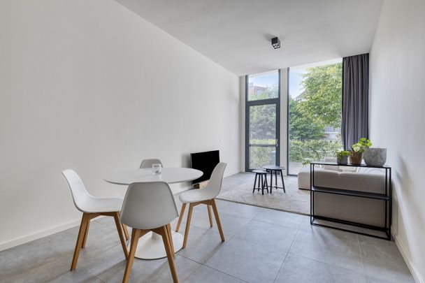 Uniek app in gerenoveerd herenhuis te huur in Mechelen - Photo 1