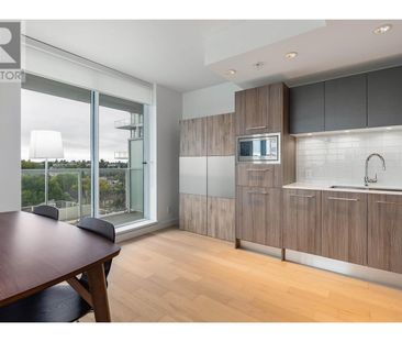 9XX 2220 KINGSWAY, Vancouver, British Columbia - Photo 1