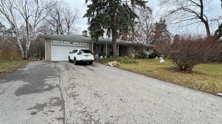 For Lease - 186 Henderson Avenue, Markham, Ontario - Photo 4