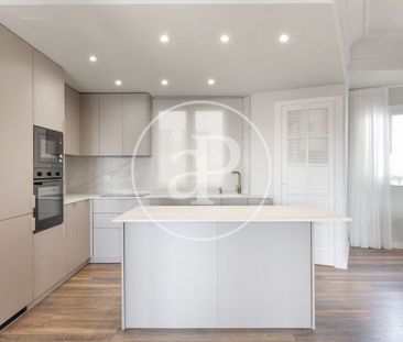 5 bedroom luxury penthouse for rent in Valencia - Photo 2