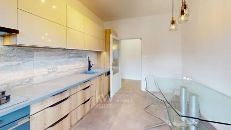 Pronájem luxusního bytu po rekonstrukci, 82 m - Photo 5