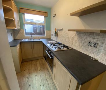 3 bedroom house to rent - Photo 6