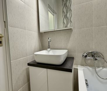 Kiadó Panellakás, Kaposvár - Photo 6