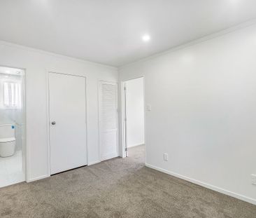 Tidy One Bedroom Unit (Upstairs unit) - Photo 4