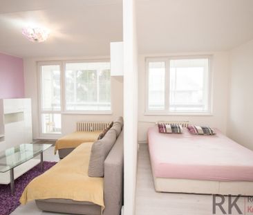 Prenájom- 1, 5-izbový byt s loggiou neďaleko centra - Photo 5