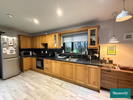 49a Milltown Road - Photo 3