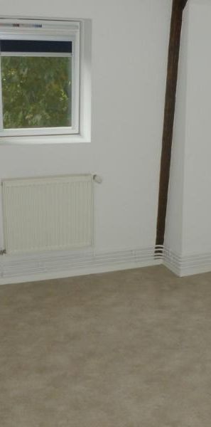 Location Appartement 2 pièces 34m² AULNOY LEZ VALENCIENNES 59300 - Photo 1