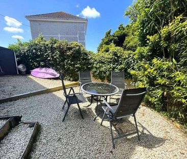 Meadowbank Road, Falmouth, TR11 - Photo 1