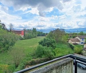 Location Appartement à ST HILAIRE DU ROSIER - Photo 4