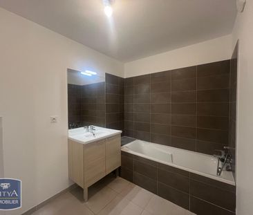 Location Appartement 3 pièces 61m² MARSEILLE 9ème - Photo 5