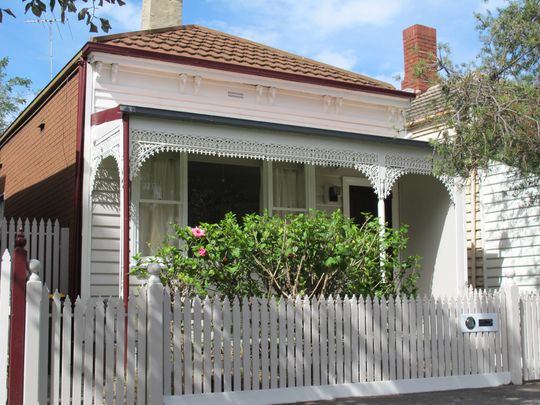 255 Bridport Street West, Albert Park - Photo 1