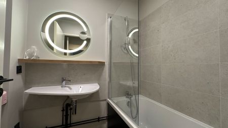 Location Appartement 2 pièces 52m² - Photo 5