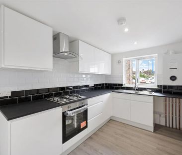 1 bedroom bungalow to rent - Photo 3