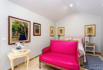 Spacious 4 bed penthouse, furnished and equipped in Marbella, near the Dunes of Artola and Cabopino