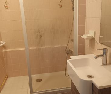 Location Appartement 1 pièce 34m² - Photo 5