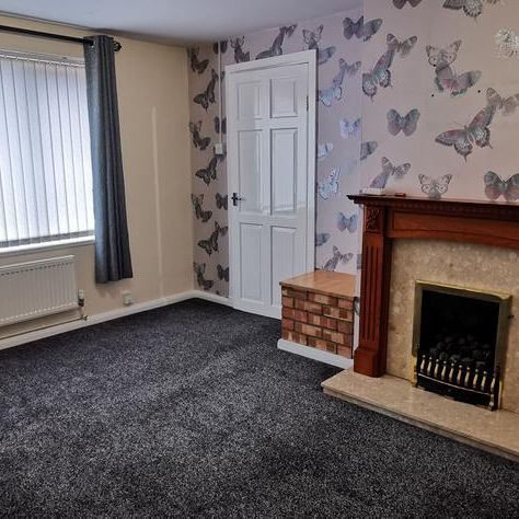 2 bedroom semi-detached house to rent - Photo 1