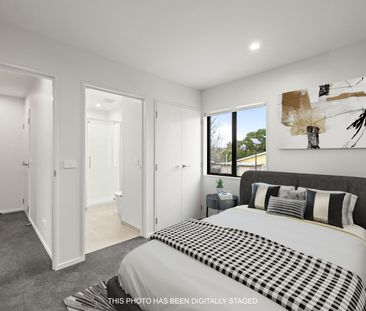 43 New Brighton Road, Shirley - Photo 2