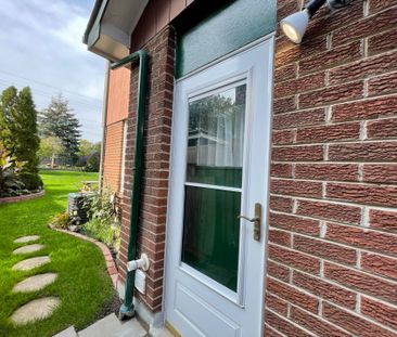 For Lease - 1870 Shadybrook Drive Unit# Bsmt, Pickering, Ontario - Photo 5