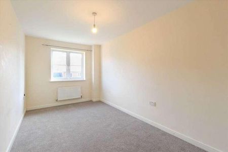 Oak Grove, Northampton, NN3 - Photo 4