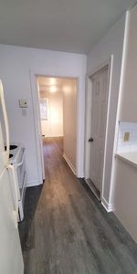 Très joli 2 1/2 dans un super quartier - Photo 4