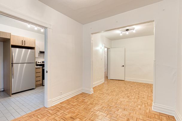 5387 Rue St Dominique, Montréal (Le Plateau-Mont-Royal), QC H2T - Photo 1