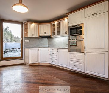Apartment for rent, 2+kk - 1 bedroom, 54m - Photo 6