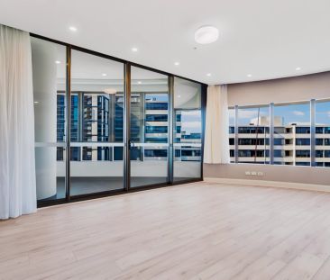 7 Australia Avenue, Sydney - Photo 1