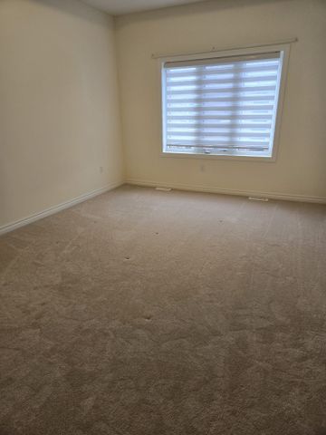 For Lease - 27 Donald Ficht Crescent, Brampton, Ontario - Photo 2