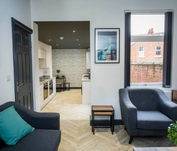 To Rent Gladstone Road, **Available From August 2025 - 6 Bedrooms**... - Photo 1