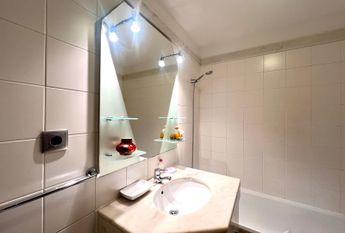 APARTAMENTO | 3 QUARTOS | CASA BRANCA