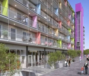 Room in a Shared Flat, Station House, SE8 - Photo 6