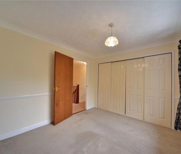 2 bedroom semi-detached house to rent - Photo 4