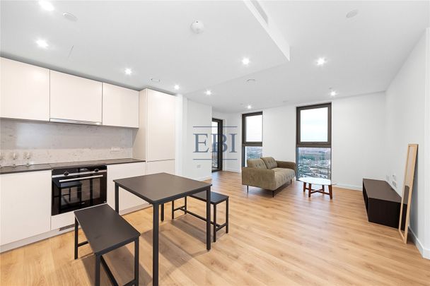 One Thames Quay, 222 Marsh Wall, E14 9EN - Photo 1
