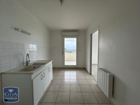 Location Appartement 3 pièces 71m² CHERBOURG-EN-COTENTIN 50100 - Photo 5