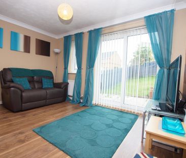 Wentworth Crescent - Photo 1