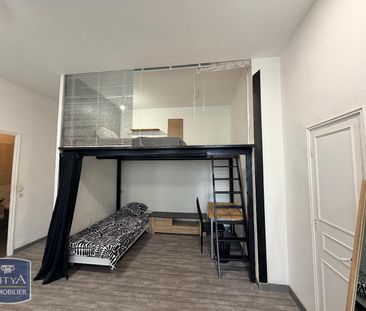 Location Appartement 1 pièce 45m² MARSEILLE 8ème - Photo 4
