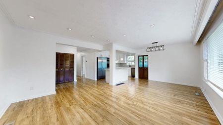 For Lease - 365 Osiris Drive, Richmond Hill, Ontario - Photo 2