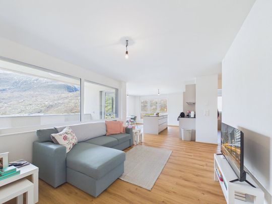 3.5 Zimmer, 77 m², 2. Stock - Photo 1