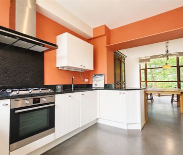 Huis te huur in Elsene voor € 1.500 met 1 slaapkamer - Photo 2
