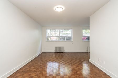 12 Bater Avenue - Photo 3