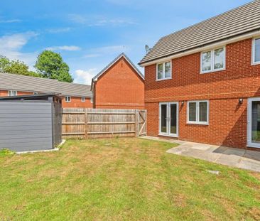 2 bedroom semi-detached house to rent - Photo 3